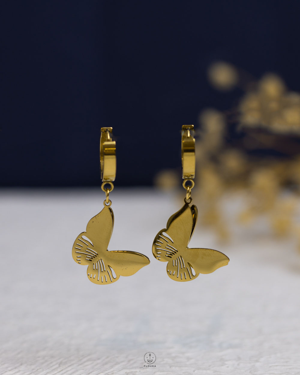 1762113196_e0891.jpg basic butterfly earrings