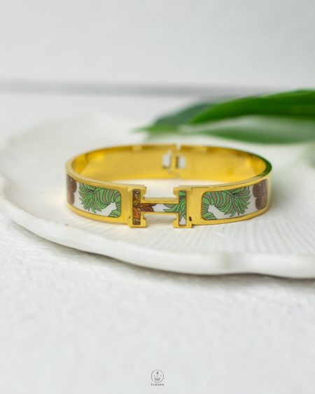 green hermes gold bracelet
