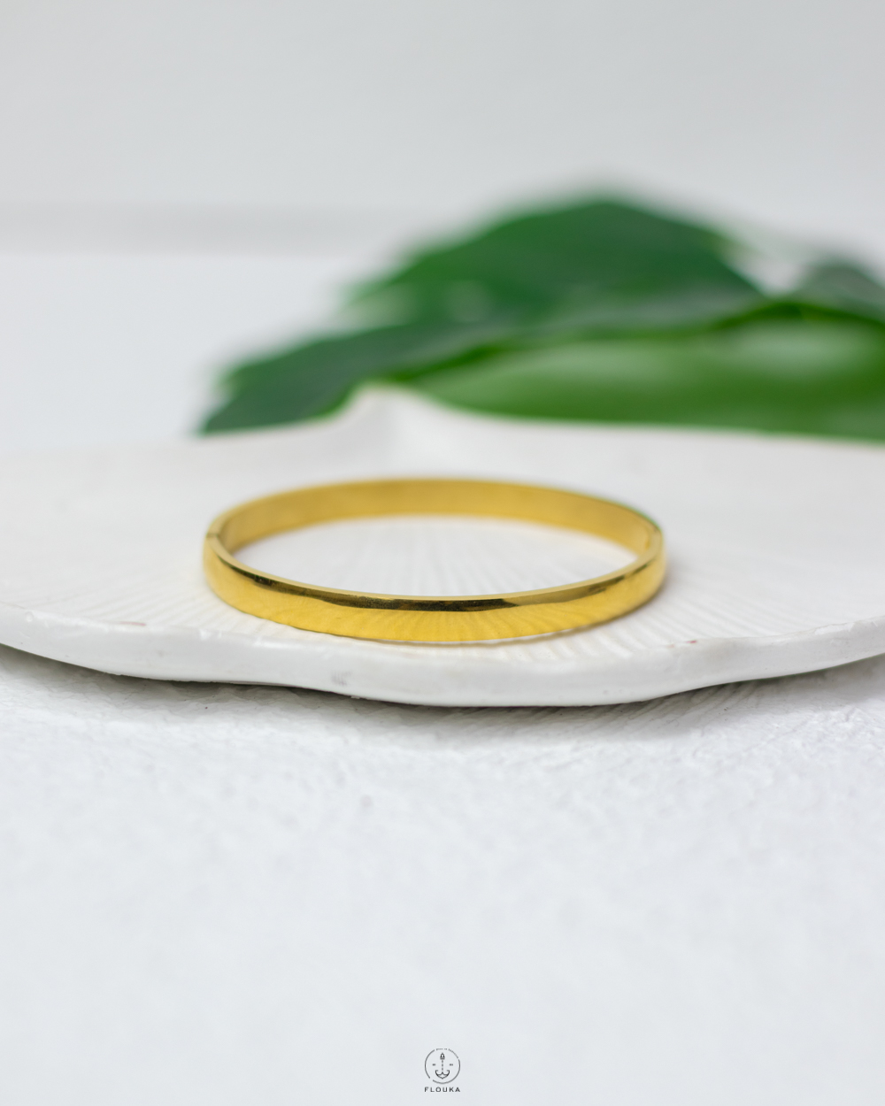 1762544451_o0534.jpg 5mm basic gold bracelet