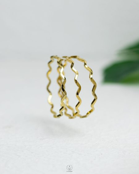 triple golg bracelet