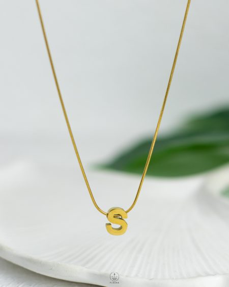 gold litter S mouse necklace