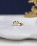 white rasin heart struas gold ring