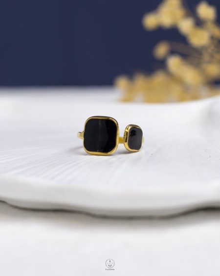 double square black rasin gold ring