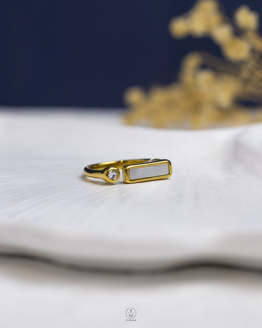 1763588064_r0999.jpg white rasin gold free size ring