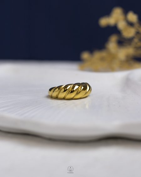 gold croissant ring