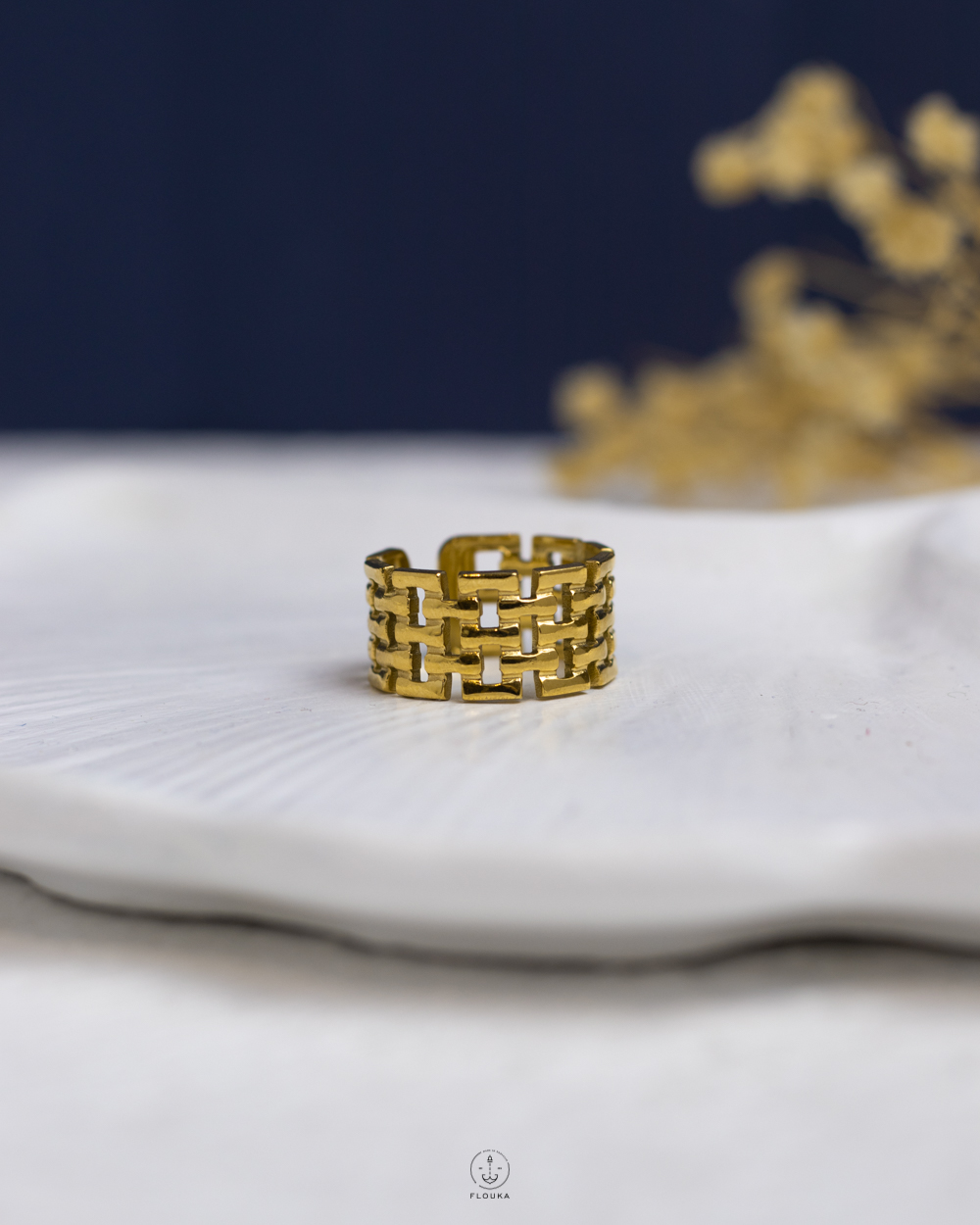 1763590157_r1018.jpg many layer gold free size ring