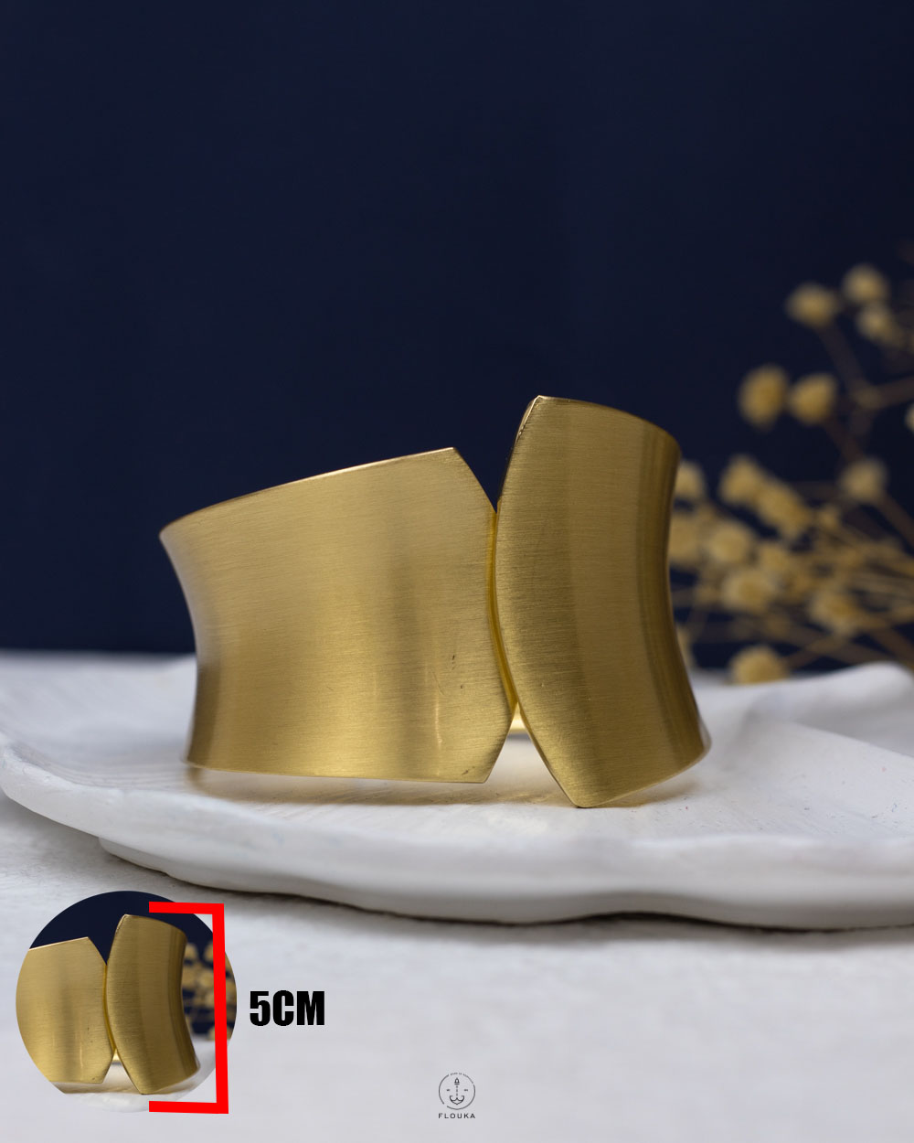 1764716712_o1083.jpg double gold cleaver matt bangle