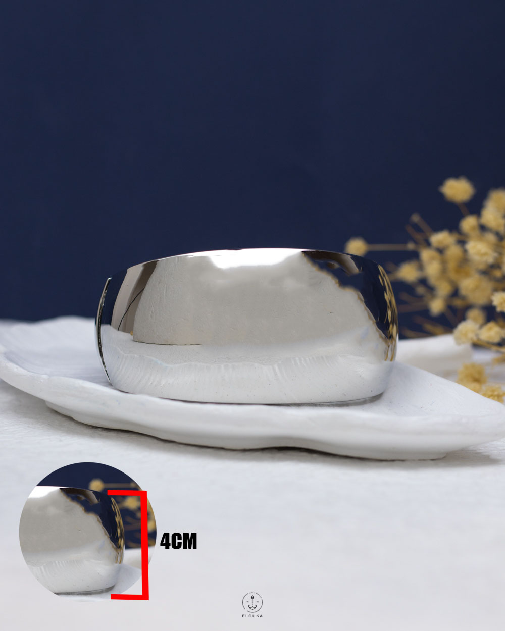 1764874525_o1097.jpg silver pump bangle