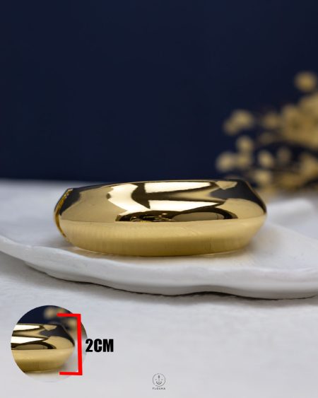 tiny gold pump bangle