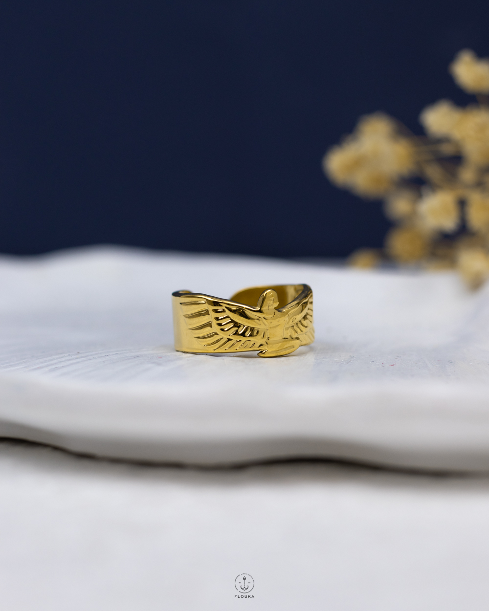 1764958124_r1172.jpg gold pharaonic isis ring