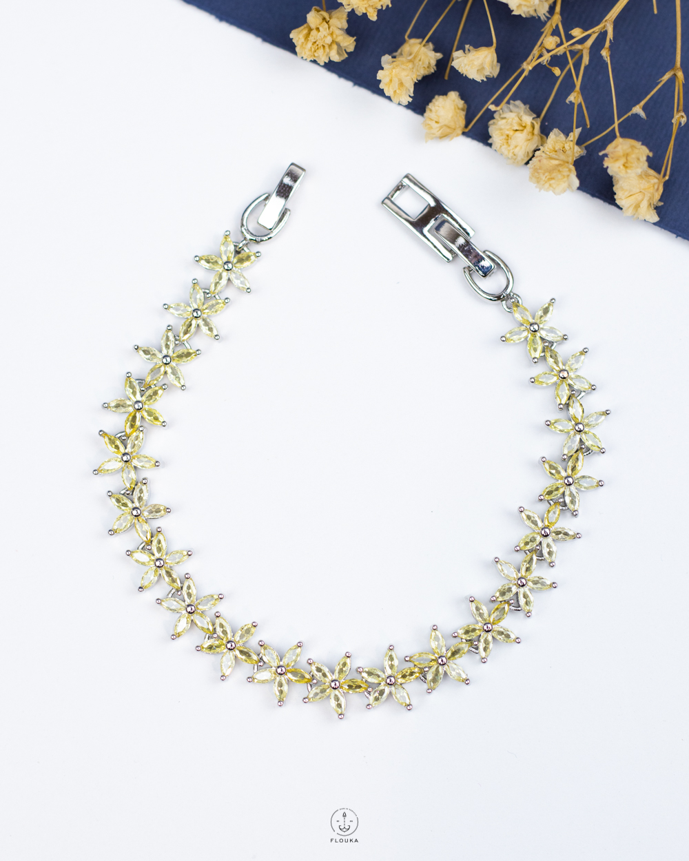 1765313894_b1209.jpg many gold lotus silver bracelet