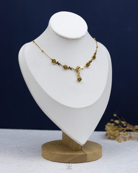 gold flowers necklace