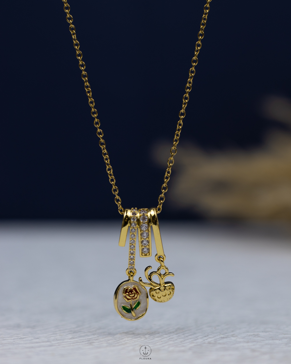 1765739869_n2120.jpg white rasin flower gold necklace