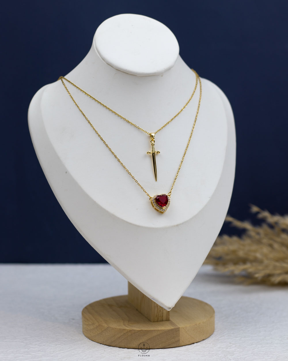 1765739956_n2113.jpg red straus heart & gold sword necklace