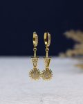 gold straus sun earring