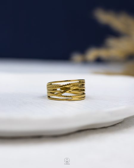 many layer gold ring